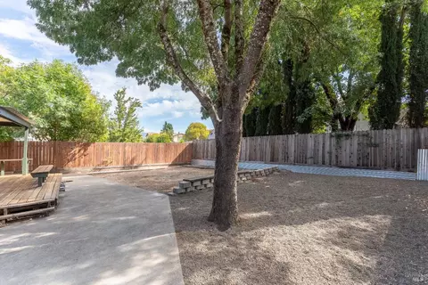 605 Empire Dr, Ukiah, CA 95482 photo 19