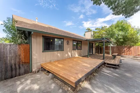 605 Empire Dr, Ukiah, CA 95482 photo 18