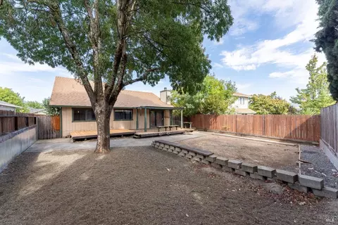 605 Empire Dr, Ukiah, CA 95482 photo 20