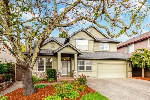 1134 Rachael Ln, Windsor, CA 95492