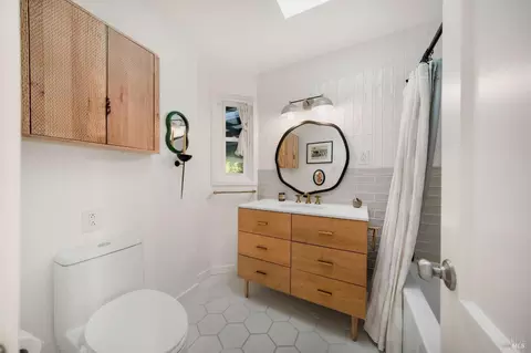 111 W Baxter St, Vallejo, CA 94590 photo 25