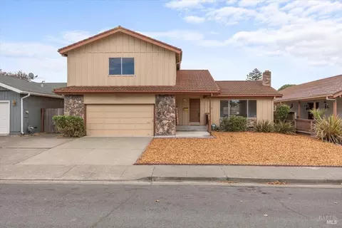 1320 Ponderosa Dr, Petaluma, CA 94954