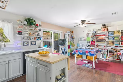 200 Cardinal Ln, Vallejo, CA 94589 photo 6