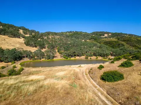 View/Area - 5700 Old River Rd, Ukiah, CA 95482 photo 12 of 13