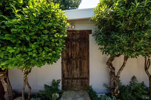 Exterior - 5700 Old River Rd, Ukiah, CA 95482 photo 11 of 14