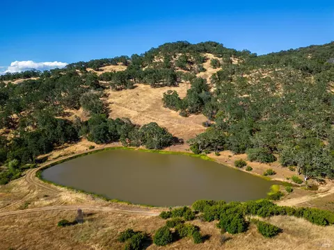 View/Area - 5700 Old River Rd, Ukiah, CA 95482 photo 10 of 13