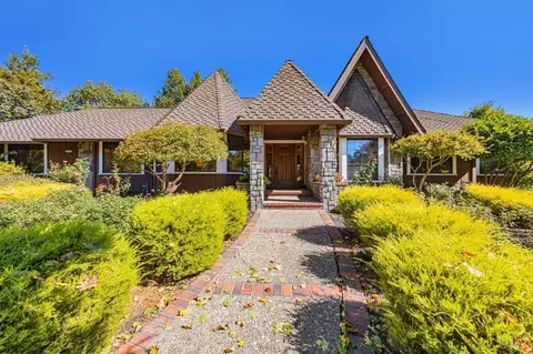 410 Countryside Cir, Santa Rosa, CA 95401