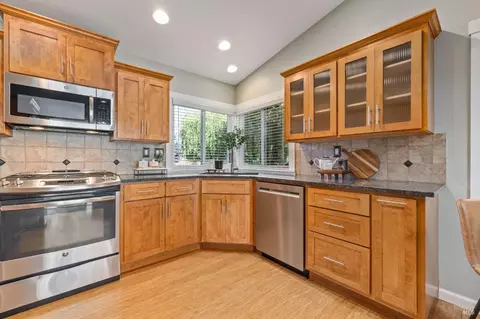 8401 Honor Pl, Cotati, CA 94931 photo 9