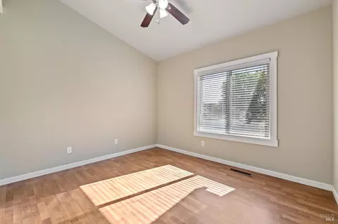 8401 Honor Pl, Cotati, CA 94931 photo 16