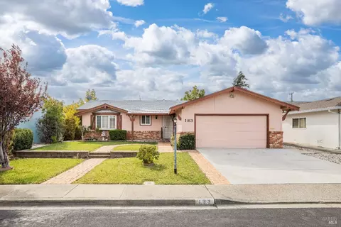 183 Glacier Cir, Vacaville, CA 95687