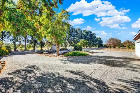 9150 Gaddini Rd, Winters, CA 95694 photo 10
