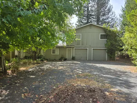 388 Ferguson Rd, Sebastopol, CA 95472