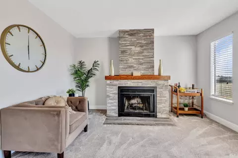 128 Nashville Ln, Vallejo, CA 94591 photo 8