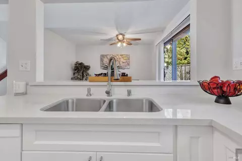 128 Nashville Ln, Vallejo, CA 94591 photo 16