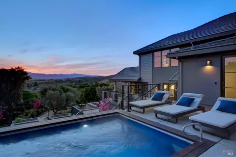 606 Chaparral Cir, Napa, CA 94558 photo 17