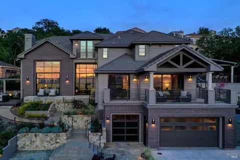 606 Chaparral Cir, Napa, CA 94558