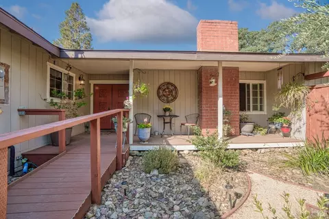 6303 Lakeside Dr, Clearlake, CA 95422 photo 4