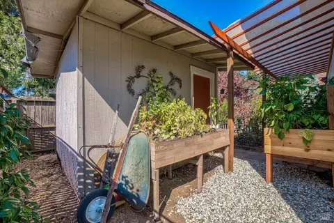6303 Lakeside Dr, Clearlake, CA 95422 photo 39