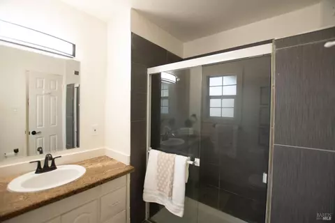 415 Taper Ave, Vallejo, CA 94589 photo 24