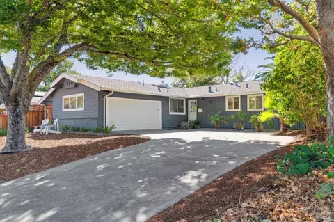 269 Blackstone Dr, San Rafael, CA 94903