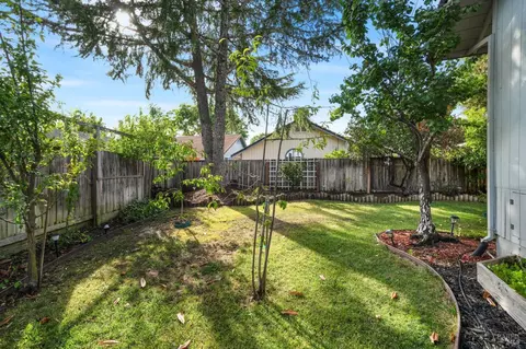 124 Luann Ct, Windsor, CA 95492 photo 21