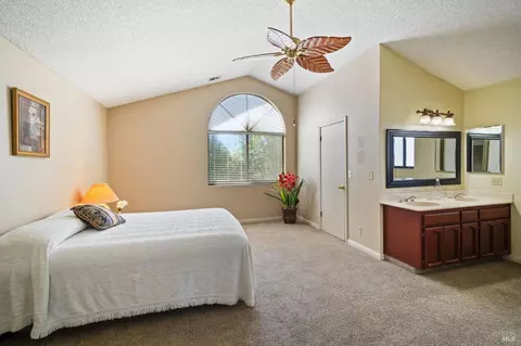 124 Luann Ct, Windsor, CA 95492 photo 11