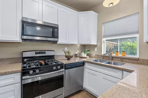 6 Bridgegate Way, Napa, CA 94559 photo 11