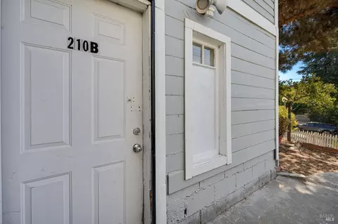206-210 Ohio St, Vallejo, CA 94590 photo 7