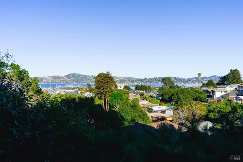 102 Lower Anchorage Rd, Sausalito, CA 94965 photo 24