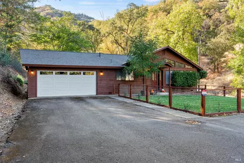 403 Crestview Dr, Ukiah, CA 95482 photo 28