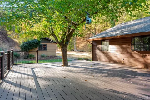 403 Crestview Dr, Ukiah, CA 95482 photo 22