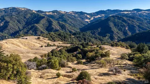 56120 101 Hwy, Laytonville, CA 95454
