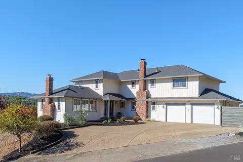 15 Atherton Oaks Dr, Novato, CA 94945