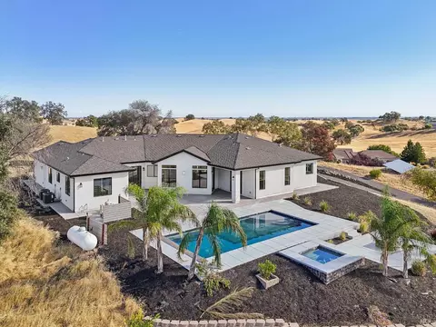 7928 Spencer Ln, Vacaville, CA 95688