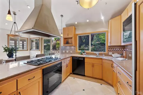 17 Bayview Ter, Mill Valley, CA 94941 photo 6