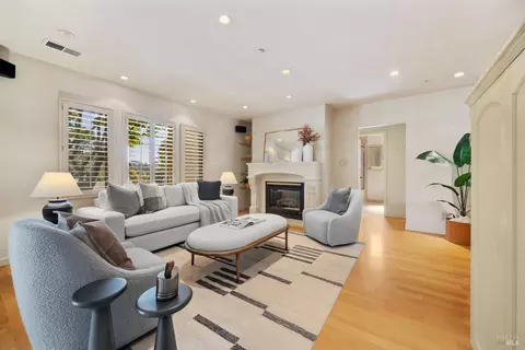 17 Bayview Ter, Mill Valley, CA 94941 photo 3