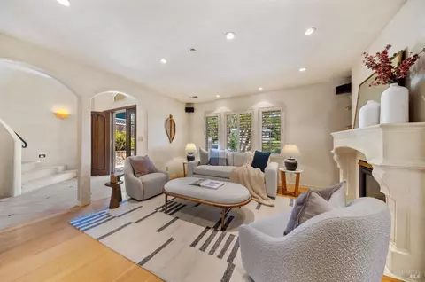 17 Bayview Ter, Mill Valley, CA 94941 photo 4