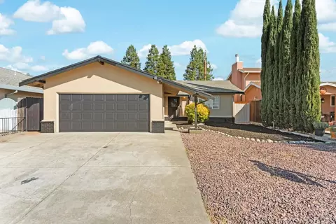 172 Markham Ave, Vacaville, CA 95688