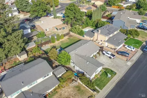 630 Mckenzie Dr, Dixon, CA 95620 photo 5