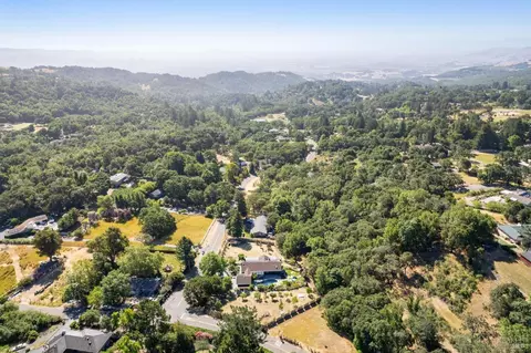 View/Area - 19334 Spring Dr, Sonoma, CA 95476 photo 3 of 5