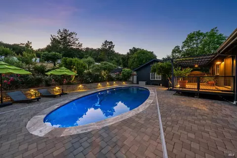 Exterior - 19334 Spring Dr, Sonoma, CA 95476 photo 23 of 29