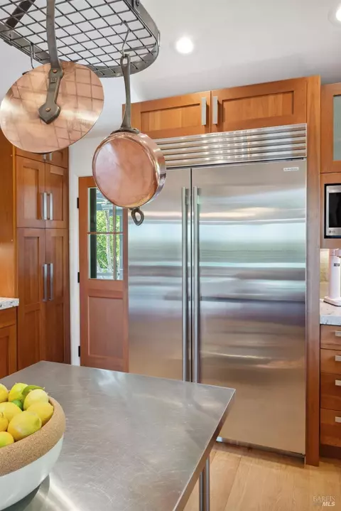 Kitchen - 19334 Spring Dr, Sonoma, CA 95476 photo 5 of 7
