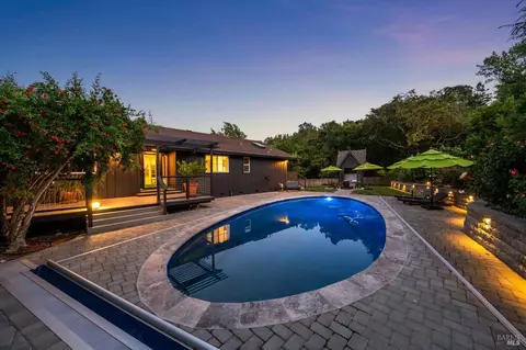 Exterior - 19334 Spring Dr, Sonoma, CA 95476 photo 22 of 29