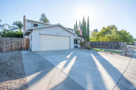 515 Mckenzie Dr, Dixon, CA 95620 photo 3