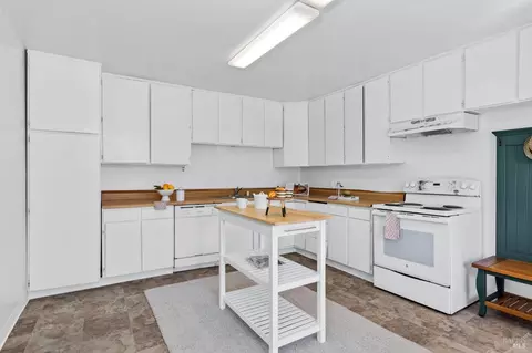 2156 Sandra Dr, Napa, CA 94558 photo 6