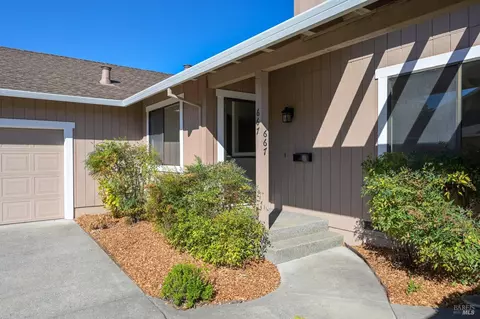 663-667 Spring Ln, Sonoma, CA 95476 photo 2