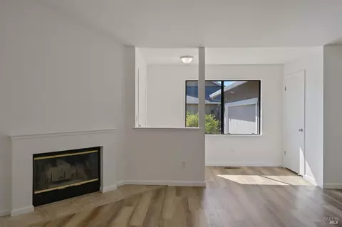 663-667 Spring Ln, Sonoma, CA 95476 photo 5