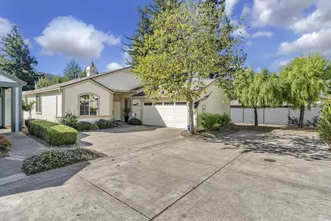 6543 Pine Valley Dr, Santa Rosa, CA 95409
