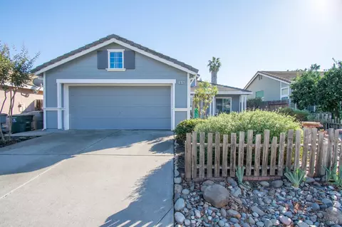 1615 Marenda Dr, Dixon, CA 95620