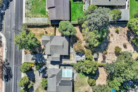 View/Area - 986 Davis St, Vacaville, CA 95687 photo 3 of 5
